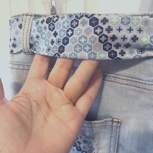 Handmade Upcycled Mini Denim/Jean Distressed Skirt-Belted-Sz. 8-Heart Pockets - Picture 11 of 13